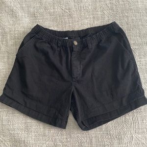 Chubbies men’s 5.5” inseam black khaki shorts